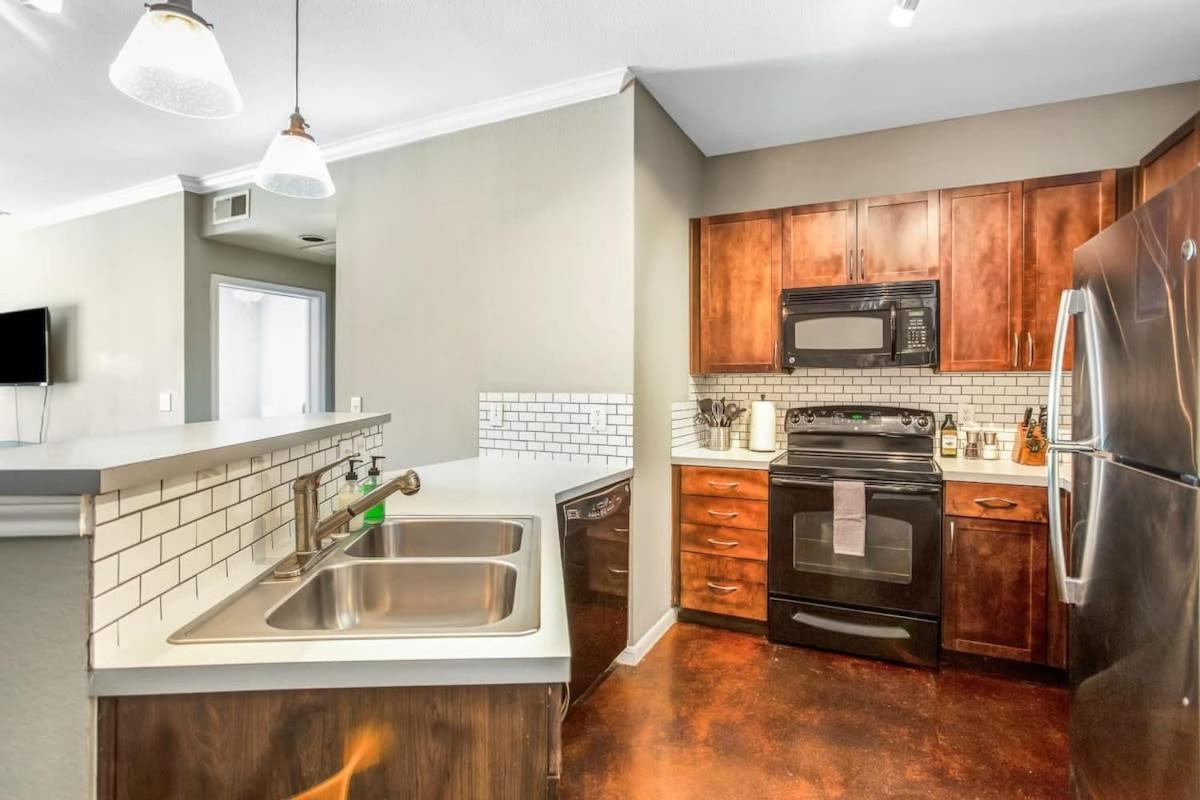 Charming 1Bd In Trendy West End Neighborhood Apartment ดัลลัส ภายนอก รูปภาพ